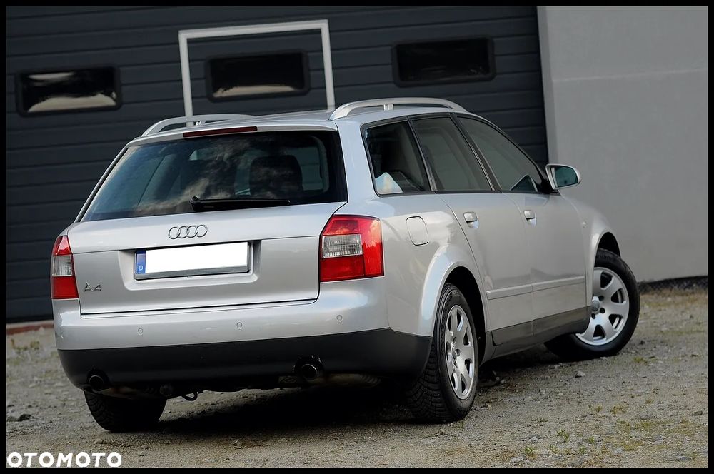 Audi A4 Avant 1.8T - 18