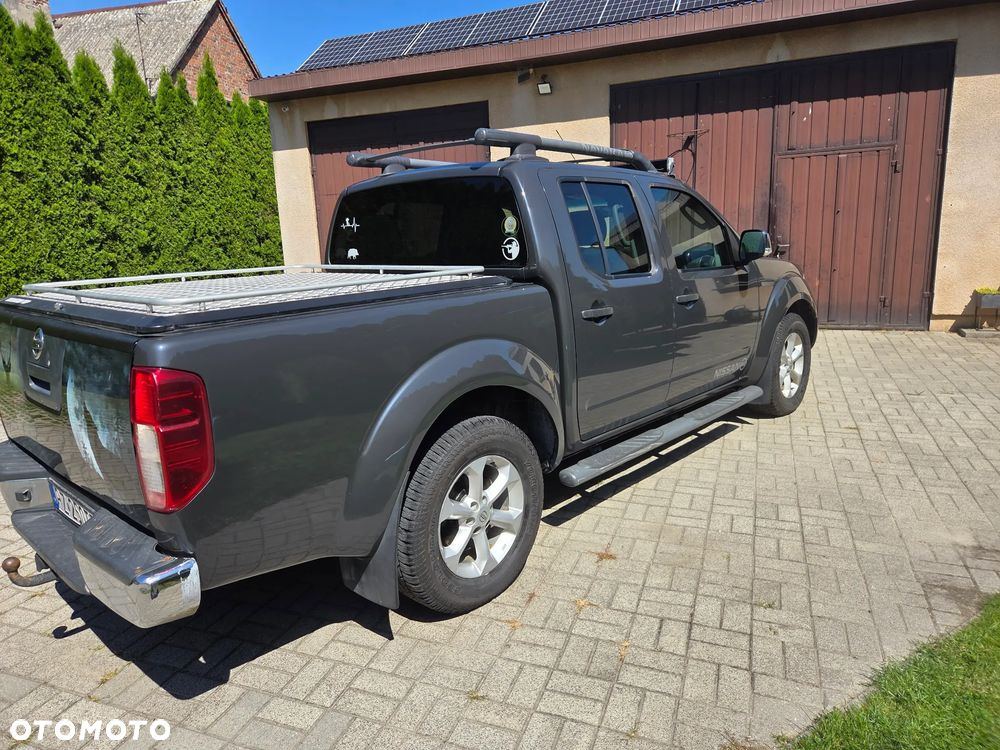 Nissan Navara 2.5 D LE - 6