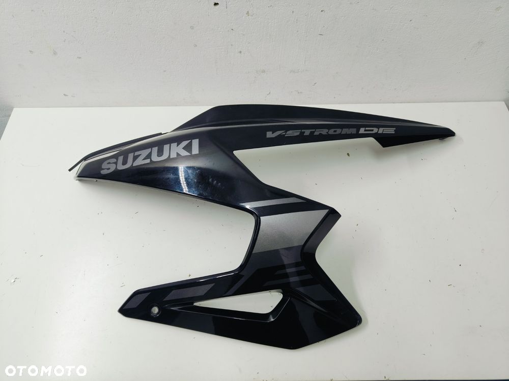 Owiewka Prawa Przód Suzuki 1050 V-Strom - 1