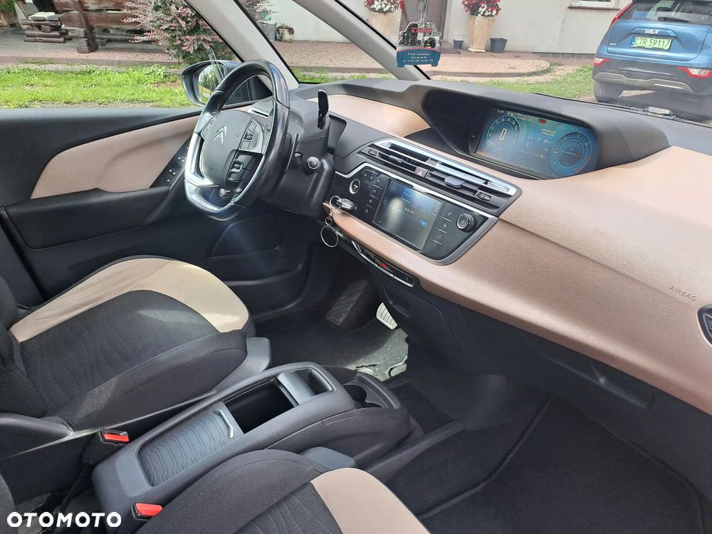 Citroën C4 Picasso - 11