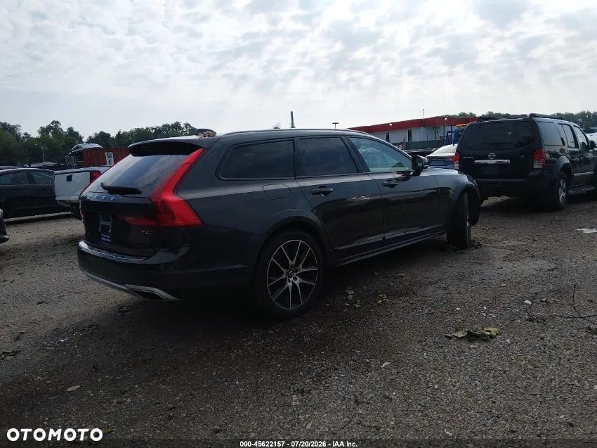 Volvo V90 Cross Country T6 AWD - 5