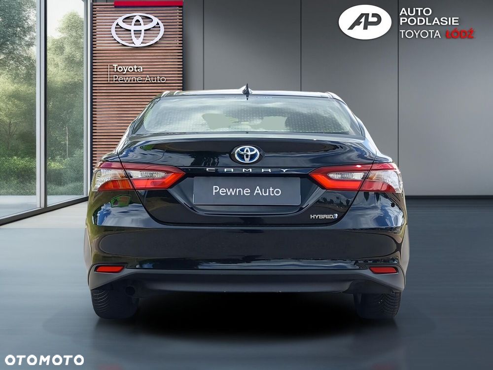 Toyota Camry 2.5 Hybrid Comfort CVT - 7