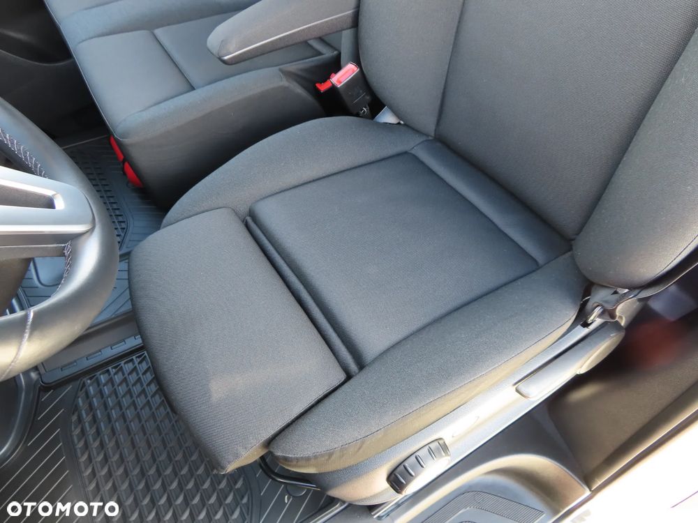 Mercedes-Benz Sprinter 4x4 319 CDI V6 3.0 CDI 190 KM Automat 7G-Tronic Chłodnia -30*C Agregat Chłodniczy Rozstaw Osi 3665 mm Ładowność 1067 Kg WZMACNIANY Przebieg 10 Tys Km Jedyny Taki UNIKAT Stan NOWY Jak Z Fabryki POLECAM - 35