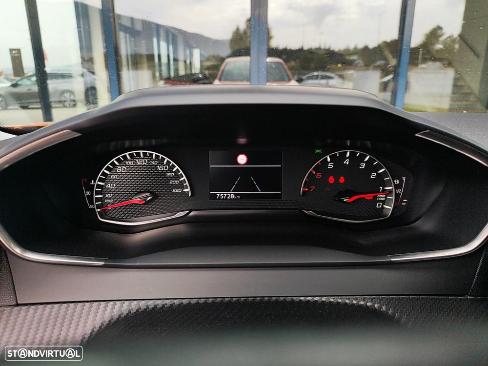Peugeot 2008 1.5 BlueHDi Active Pack - 24