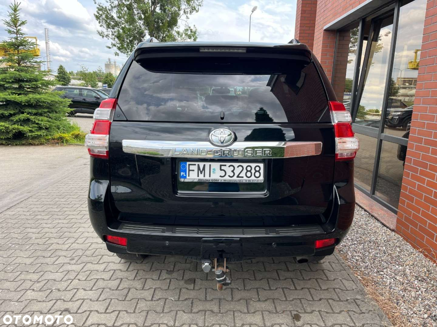 Toyota Land Cruiser - 5