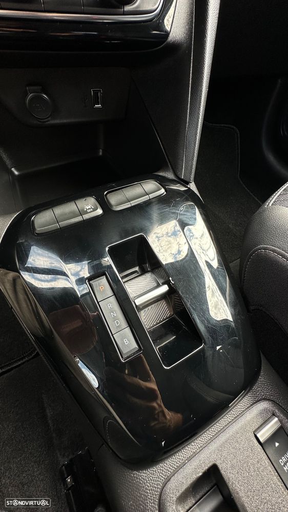 Opel Corsa-e Elegance - 48