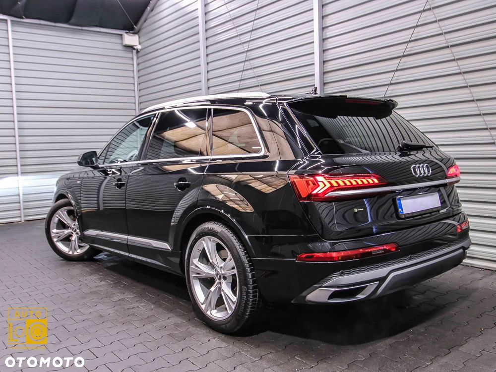 Audi Q7 55 TFSI mHEV Quattro S Line Tiptr - 4