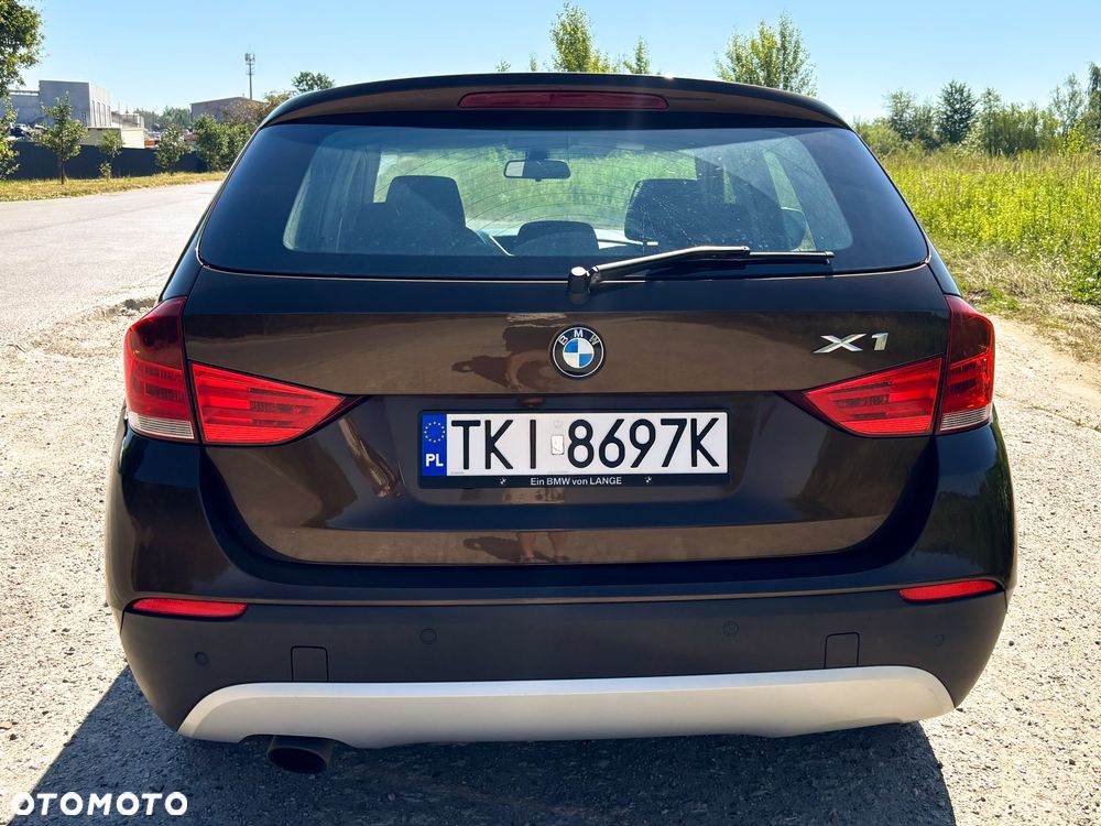 BMW X1 sDrive18i - 6