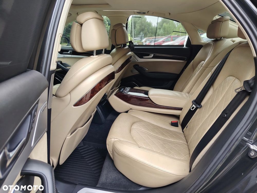 Audi A8 3.0 TFSI Quattro - 12