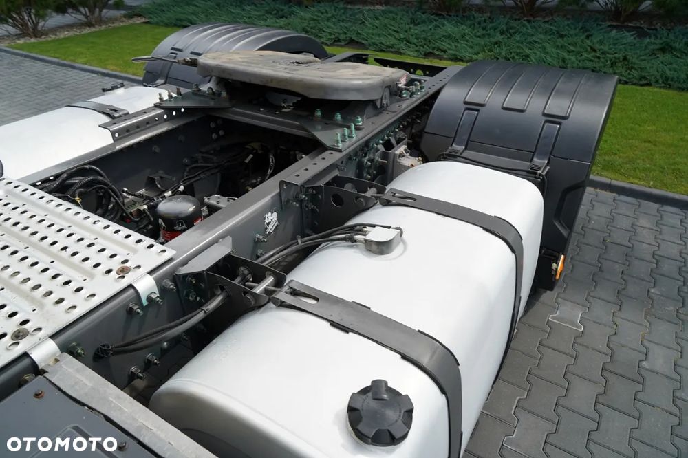 Renault T 440 / 13 LITROWY / RETARDER / KLIMA POSTOJOWA  /  ALUFELGI / SPROWADZONY / PO KONTRAKCIE SERWISOWYM - 13