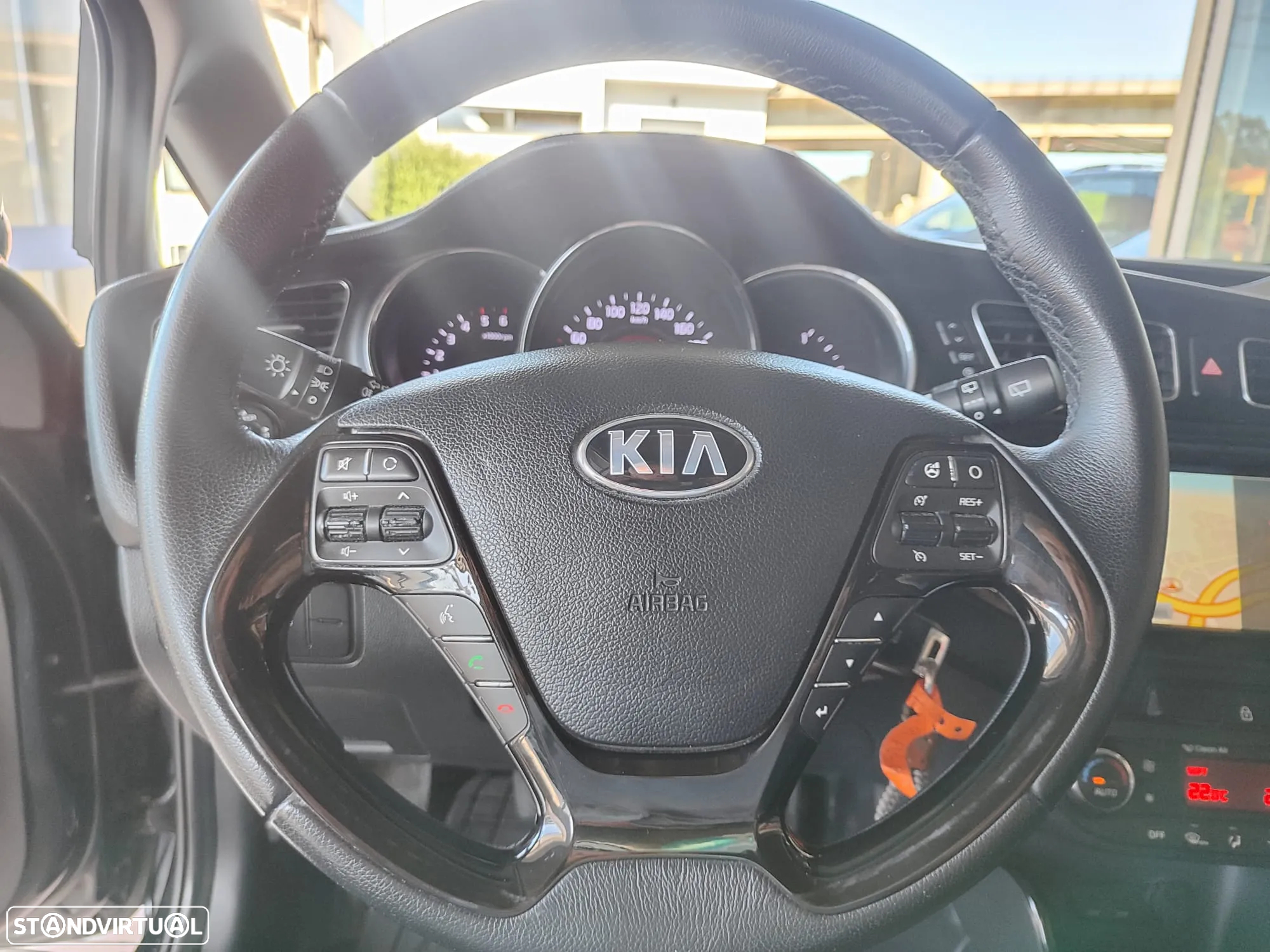 Kia Ceed SW 1.4 CRDi Nav Line - 25