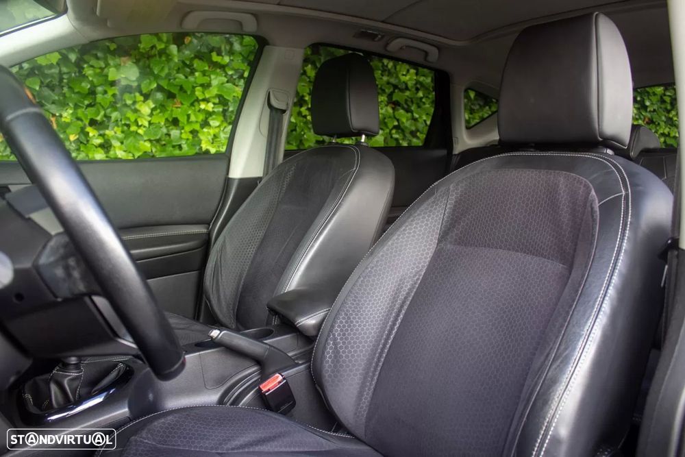 Nissan Qashqai 1.6 dCi Tekna Premium - 13