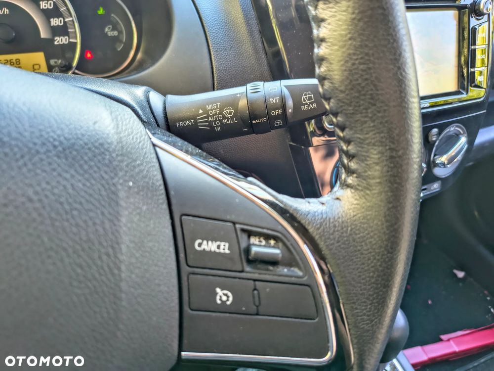 Mitsubishi Space Star 1.2 AS&G Invite CVT - 15