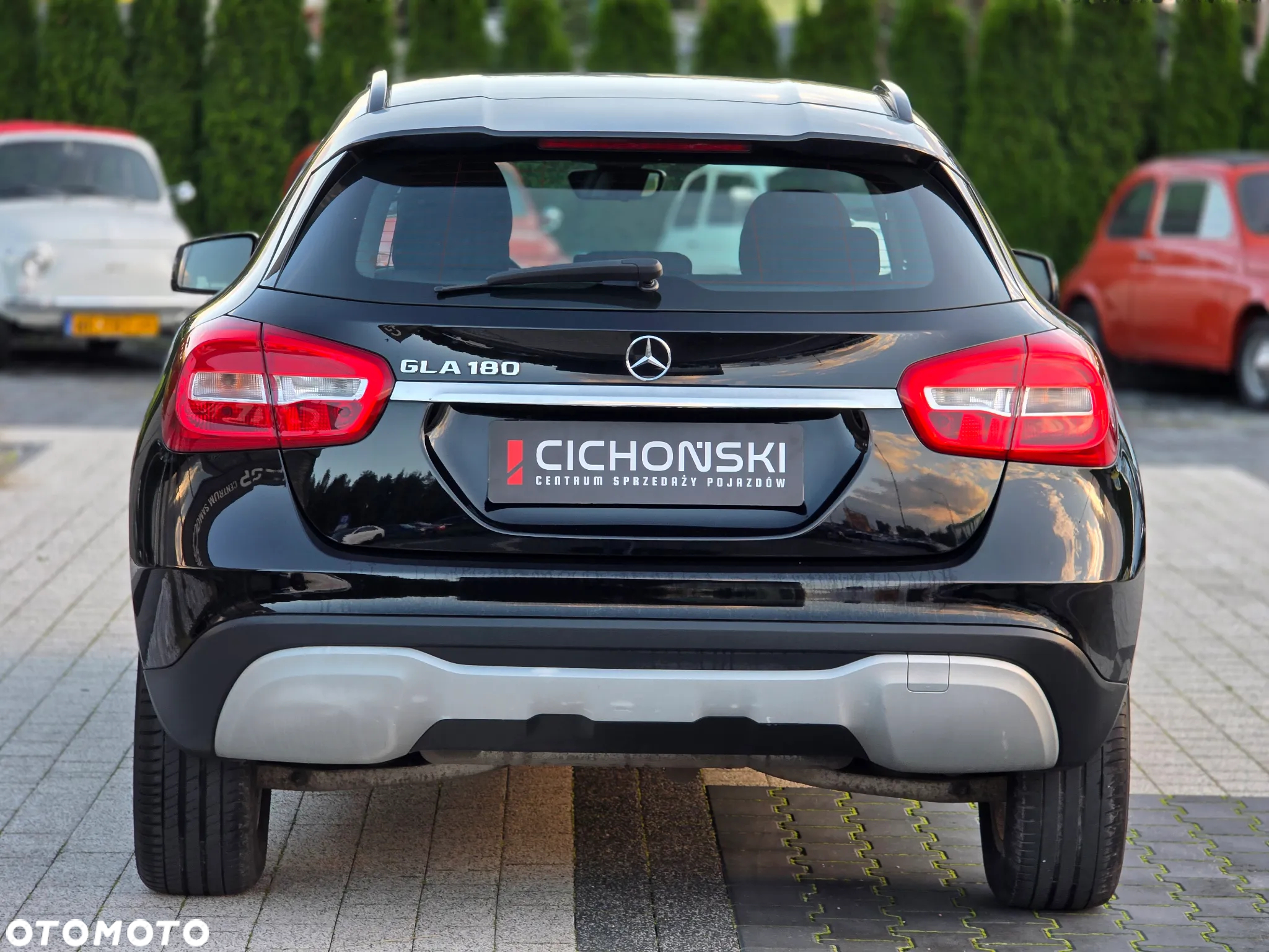 Mercedes-Benz GLA 180 7G-DCT Style - 6