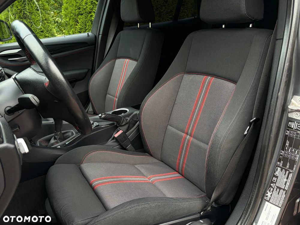 BMW X1 xDrive18d Sport Line - 25