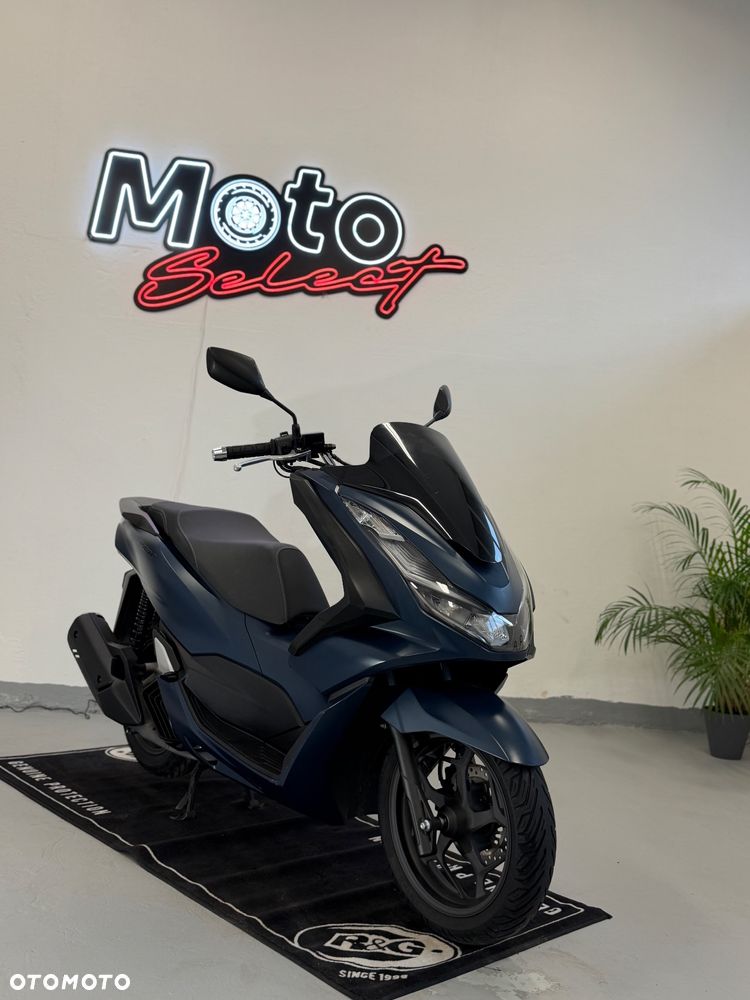 Honda PCX - 1