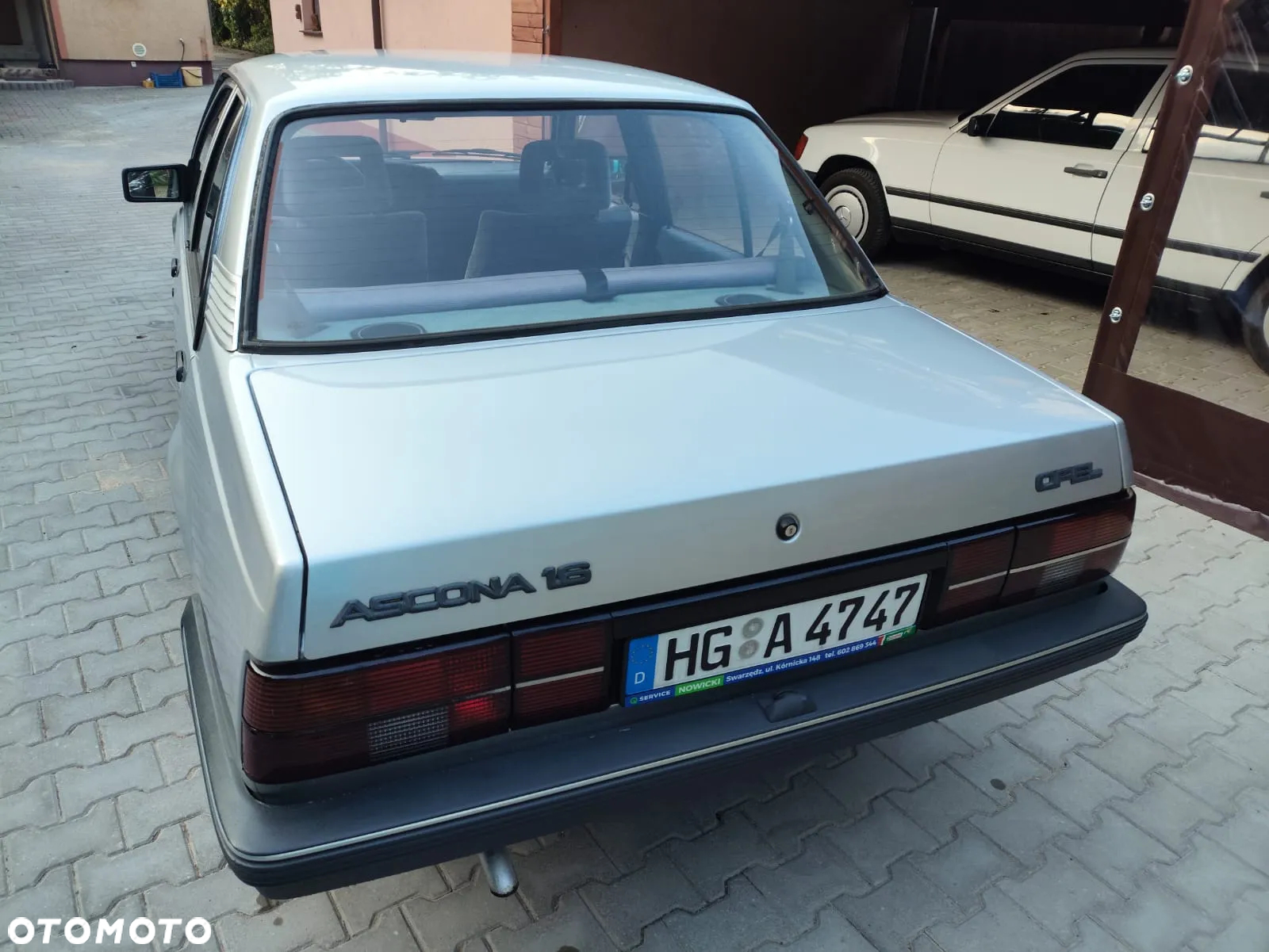 Opel Ascona C 1.6 L - 4