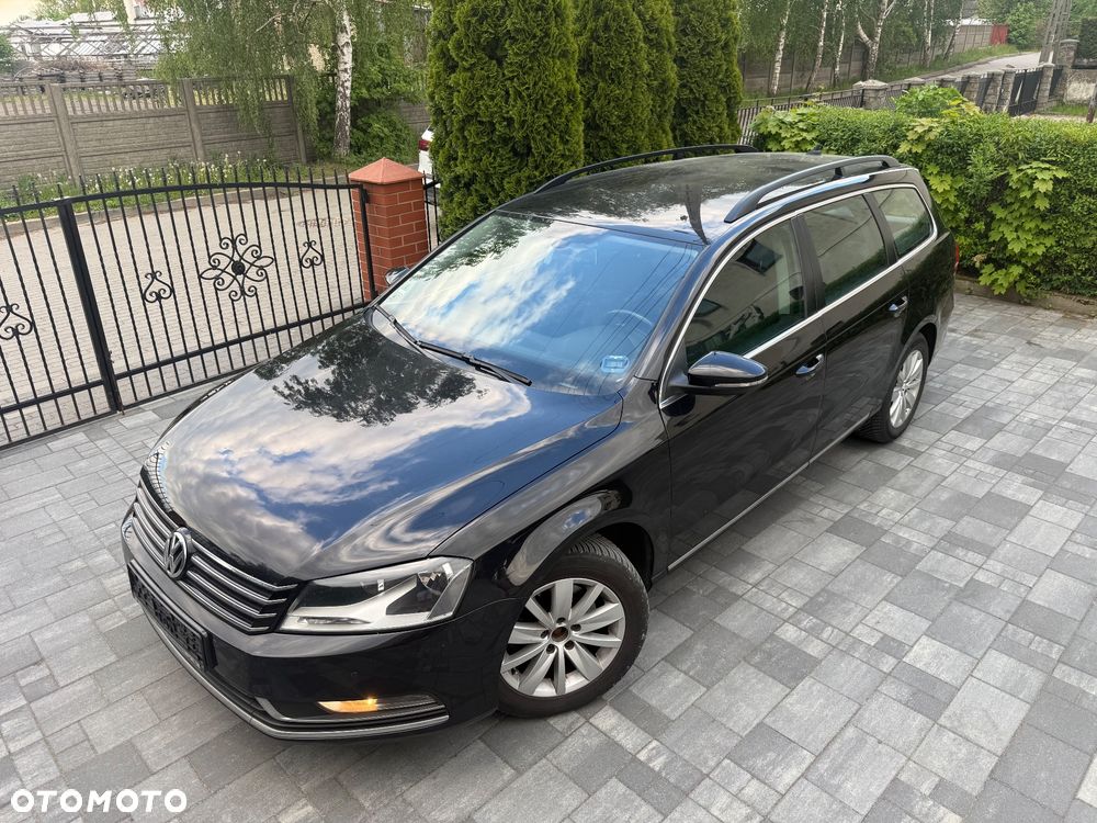 Volkswagen Passat - 12