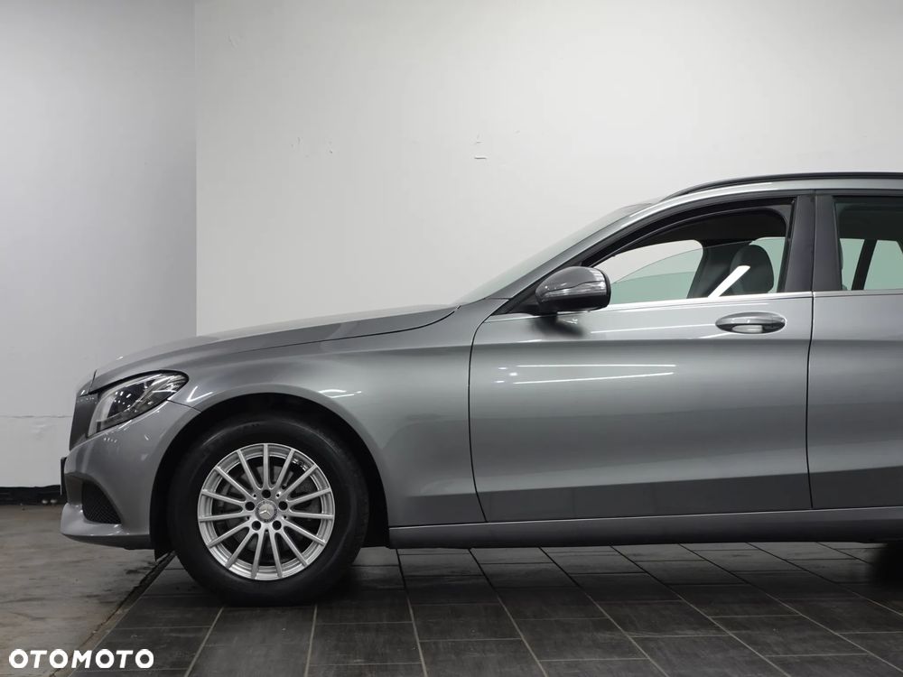 Mercedes-Benz Klasa C 180 (BlueTEC) d T - 18