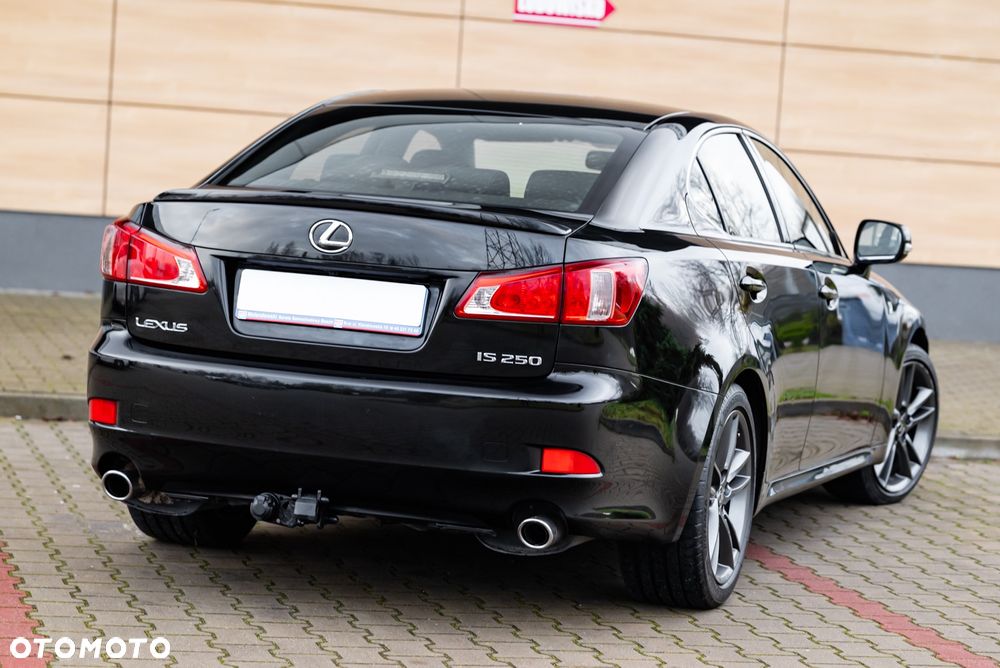 Lexus IS 250 F-Sport - 17