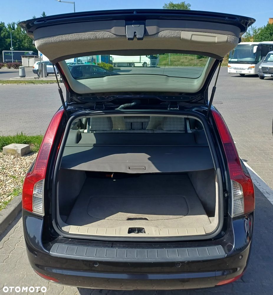 Volvo V50 - 14