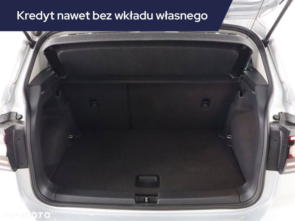 Volkswagen T-Cross - 15