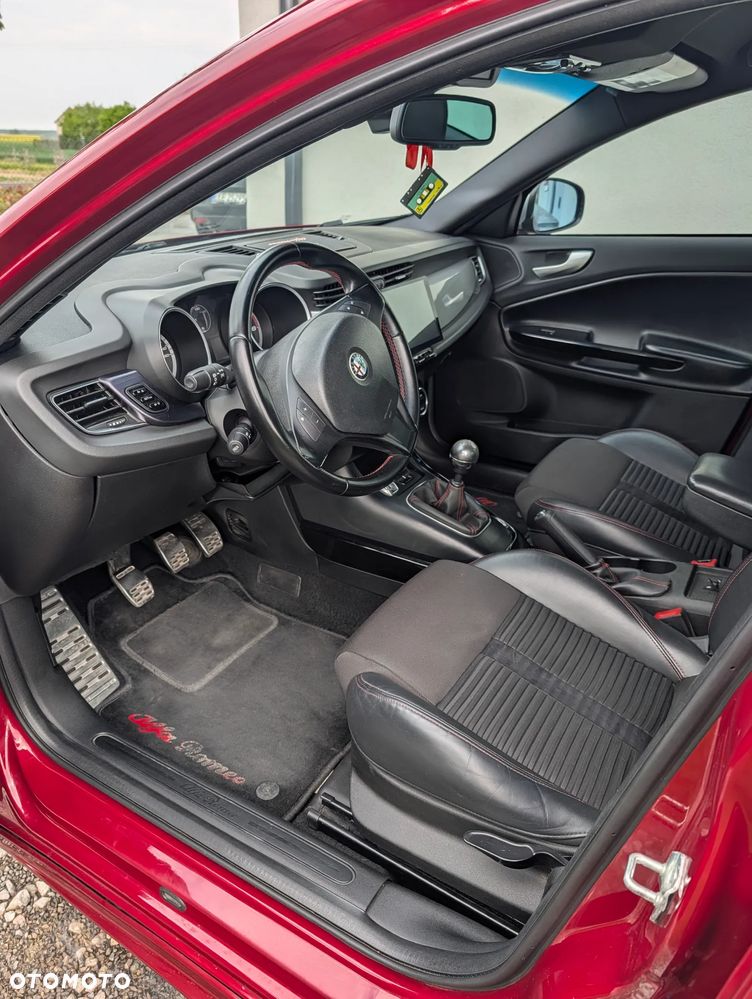 Alfa Romeo Giulietta 1.4 TB MultiAir Distinctive - 14