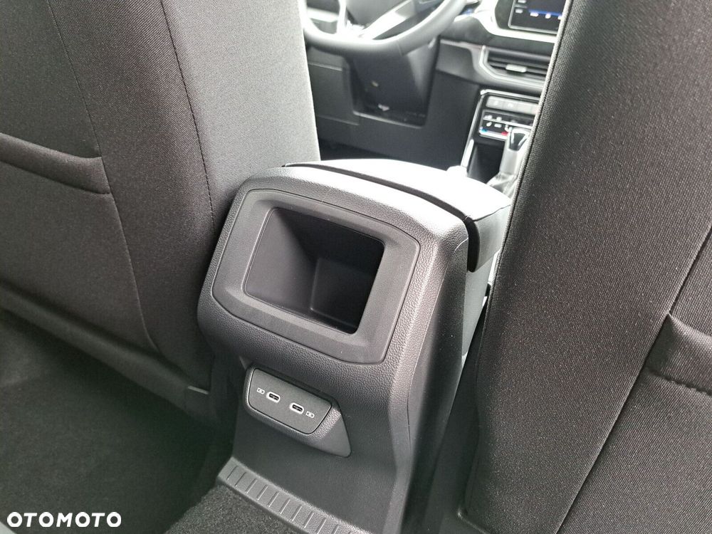 Volkswagen T-Cross - 26