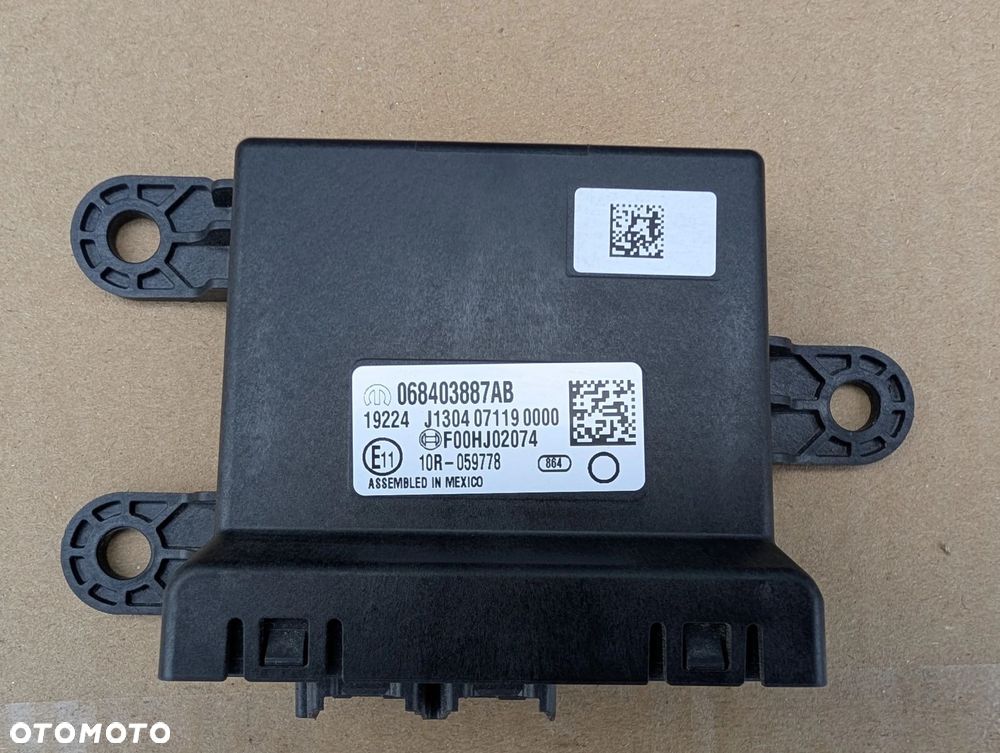 MODUŁ STEROWANIA GATEWAY 68403887AB - 2