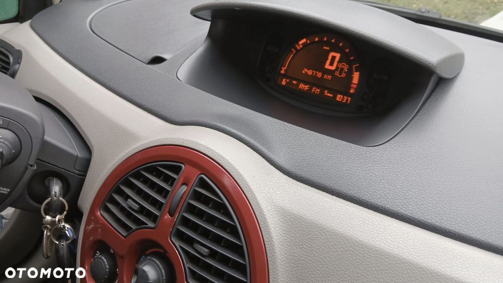 Renault Modus 1.6 16V Privilege - 3