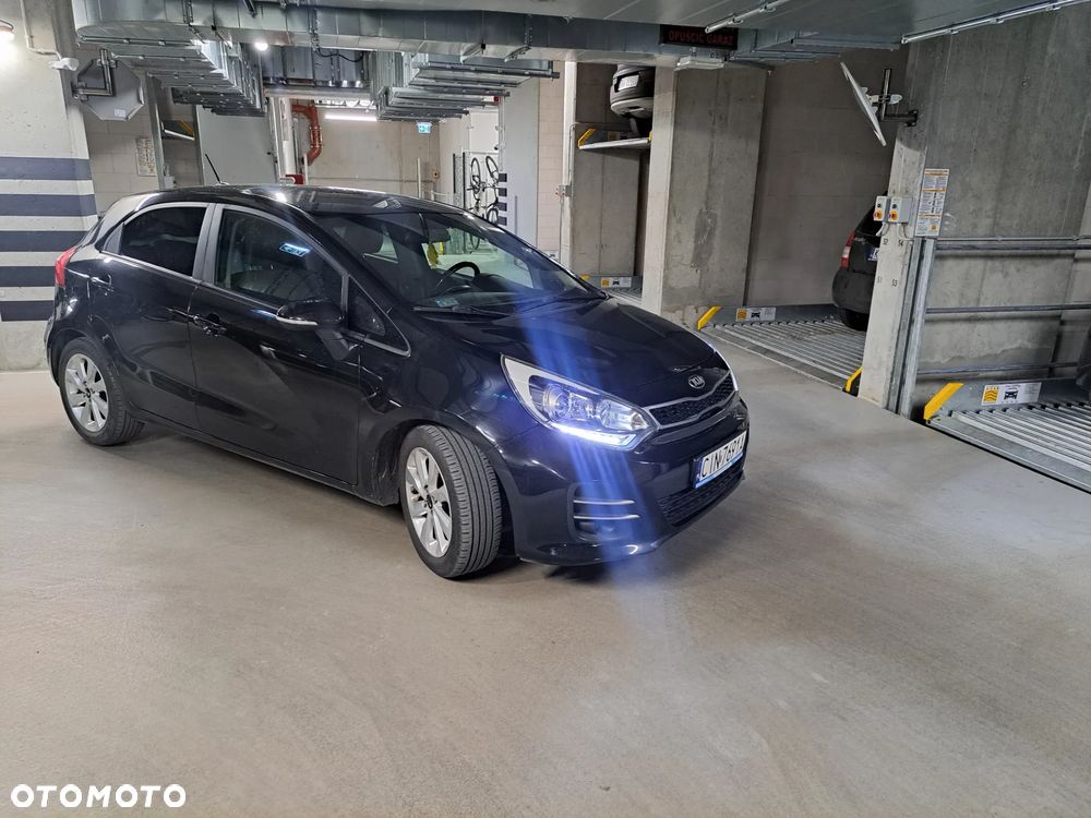 Kia Rio - 2