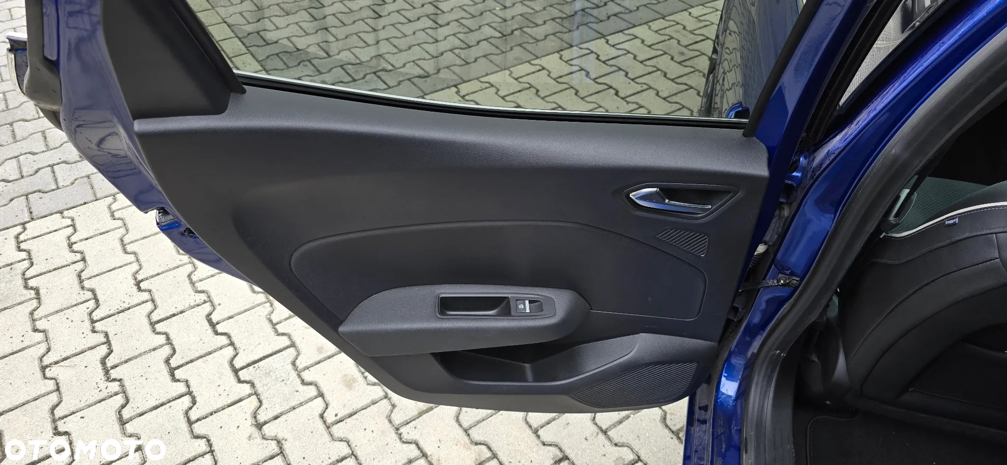 Renault Clio TCe 100 EDITION ONE - 40