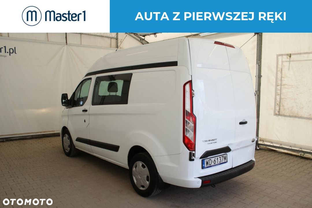 Ford Tourneo Custom - 3