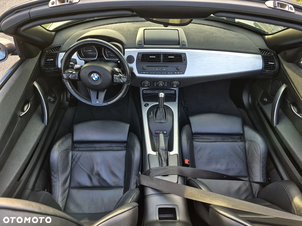 BMW Z4 Coupe 3.0si - 11