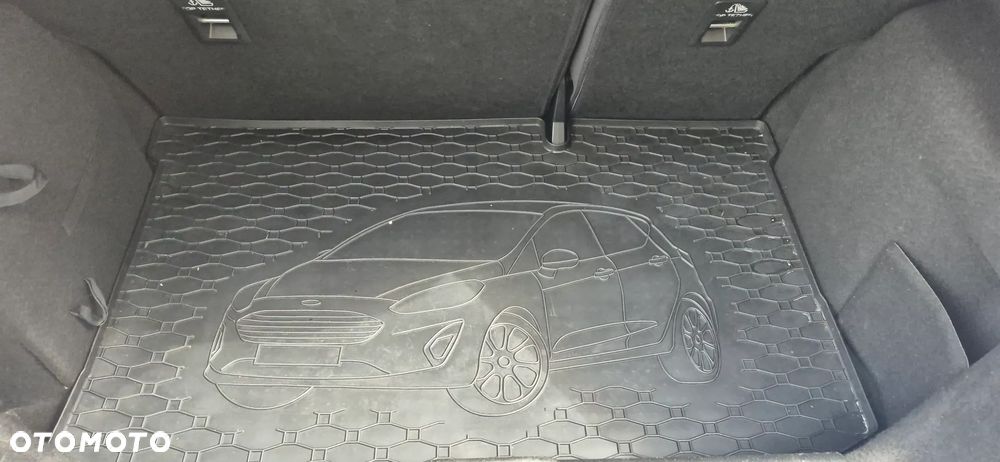Ford Fiesta 1.1 S&S ST-LINE - 15