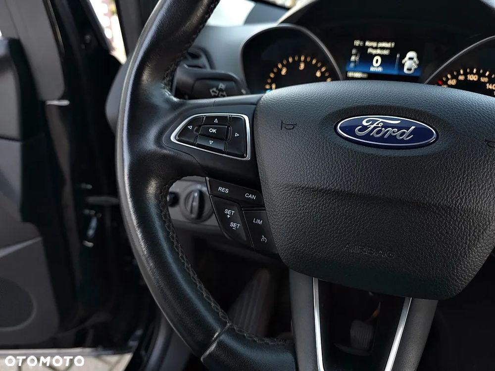 Ford Kuga 2.0 TDCi FWD Titanium Plus - 31