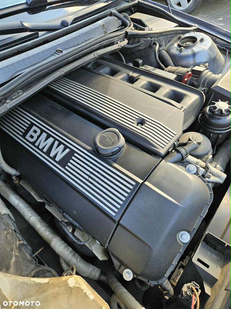 BMW Seria 3 - 15