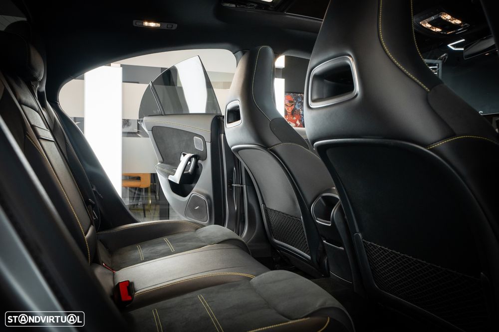 Mercedes-Benz CLA 45 AMG S 4Matic+ Speedshift 8G-DCT - 16