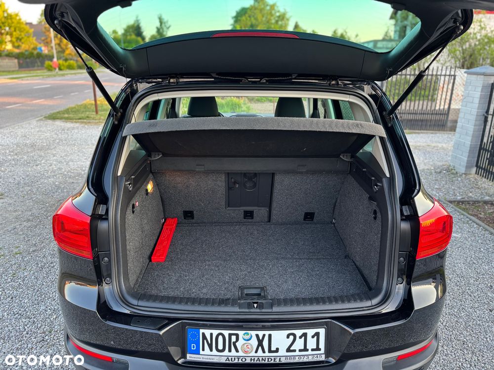 Volkswagen Tiguan - 22