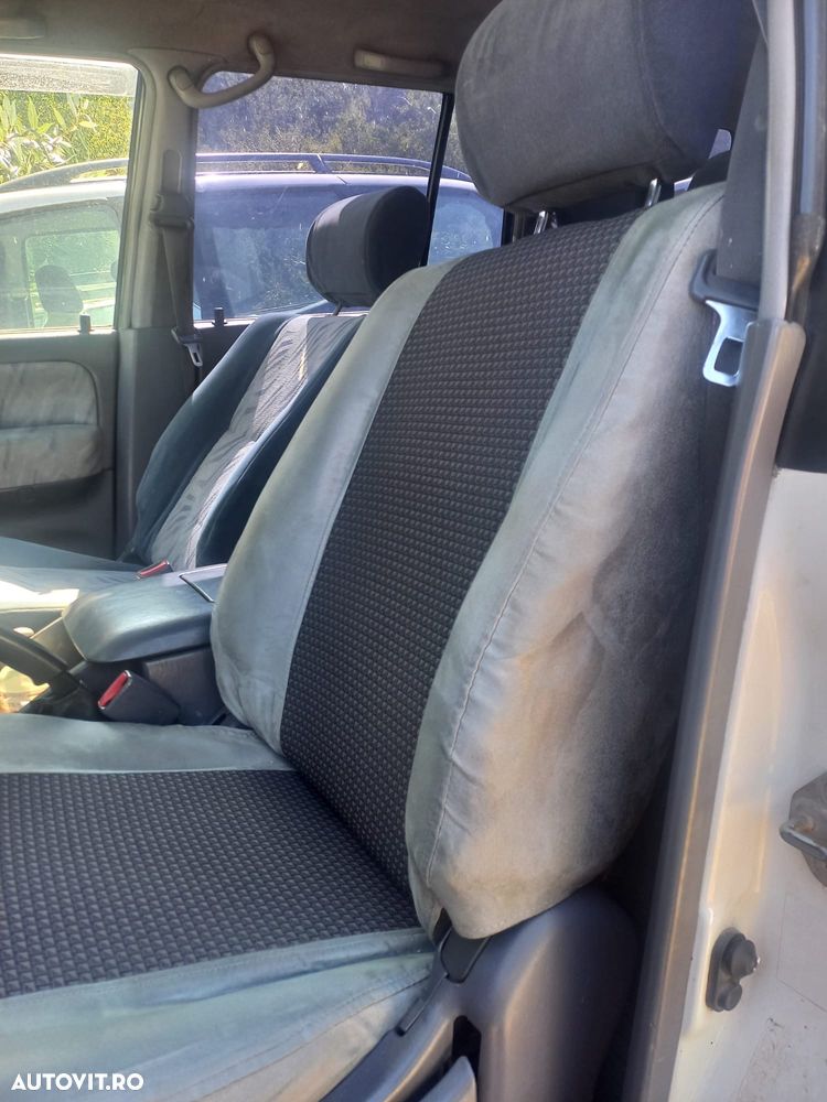 Toyota Land Cruiser 3.0 TD-4D Comfort - 3