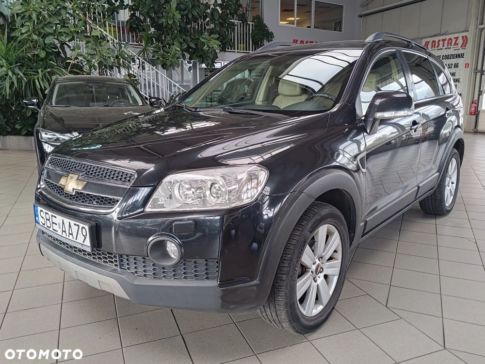 Chevrolet Captiva 2.0 d LT high 5os - 10
