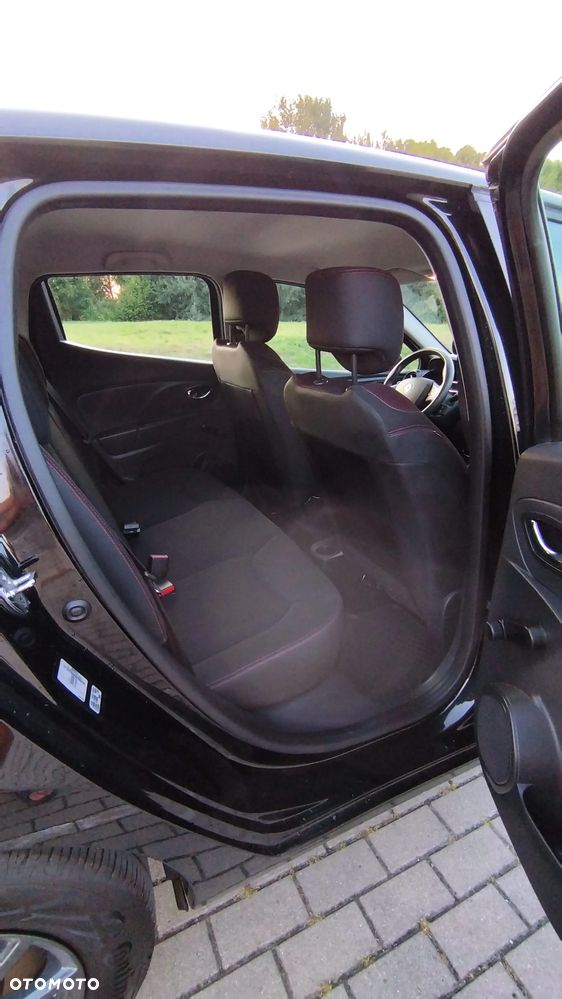 Renault Clio - 9