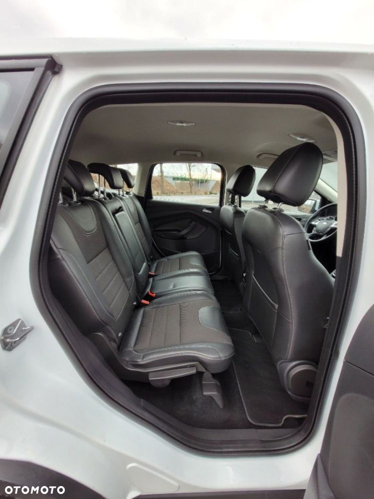 Ford Kuga 2.0 TDCi Titanium - 18