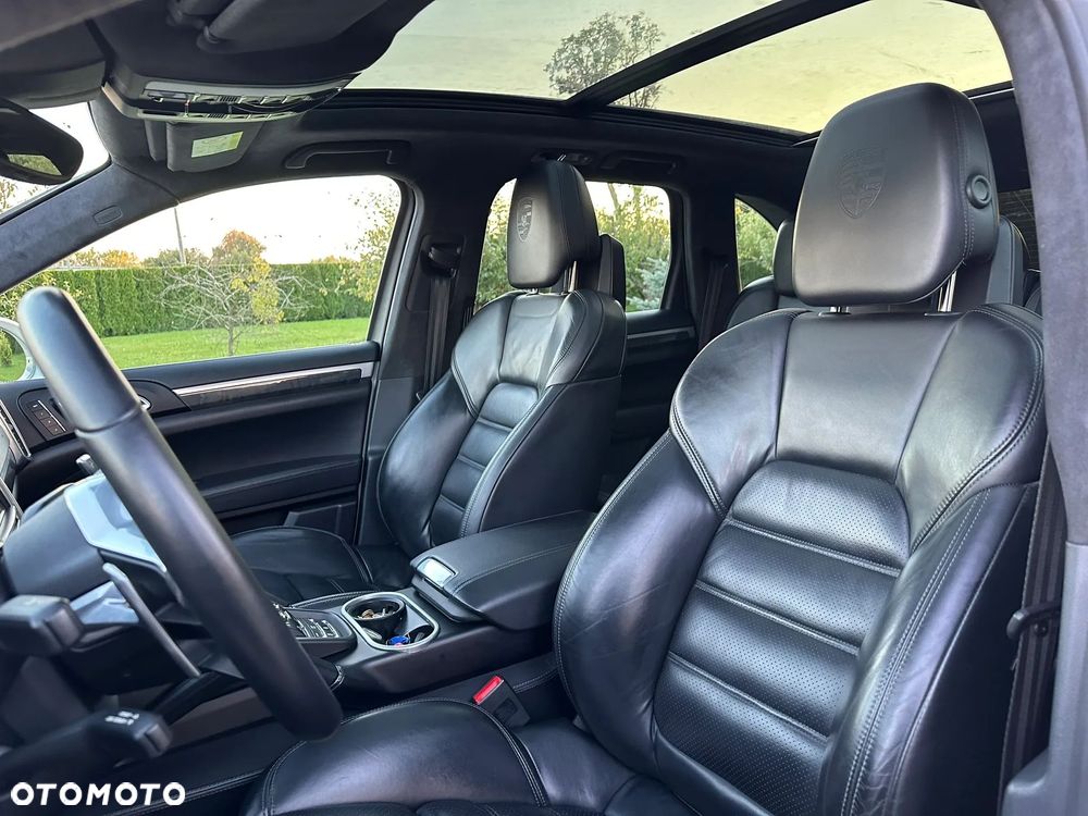 Porsche Cayenne Tiptronic S - 17