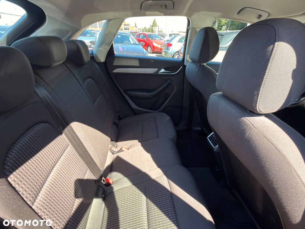 Audi Q3 2.0 TDI - 9