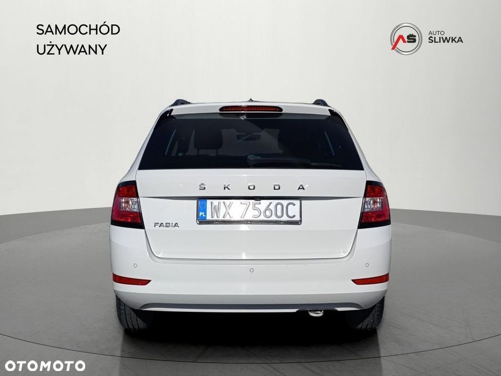 Skoda Fabia 1.0 TSI Ambition - 4