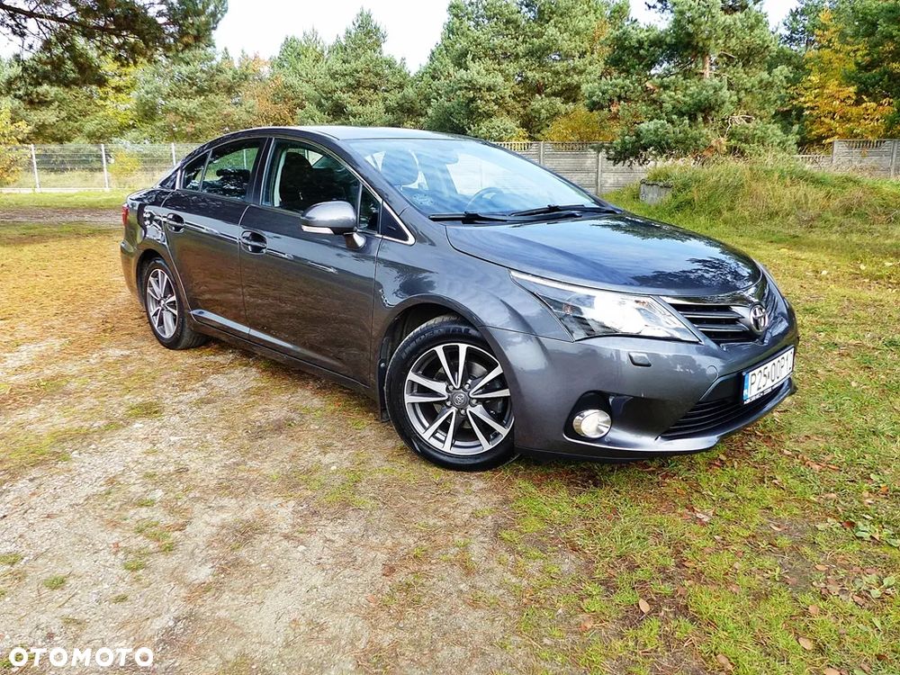 Toyota Avensis 2013 photo 5