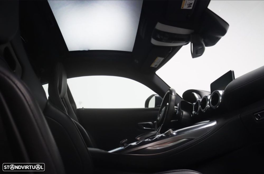Mercedes-Benz AMG GT 4.0 V8 - 12