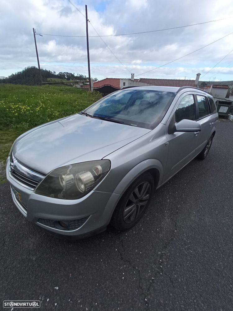 Opel Astra 1.7 CDTI DPF Sport - 2