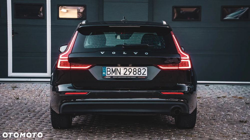 Volvo V60 D3 Momentum - 17